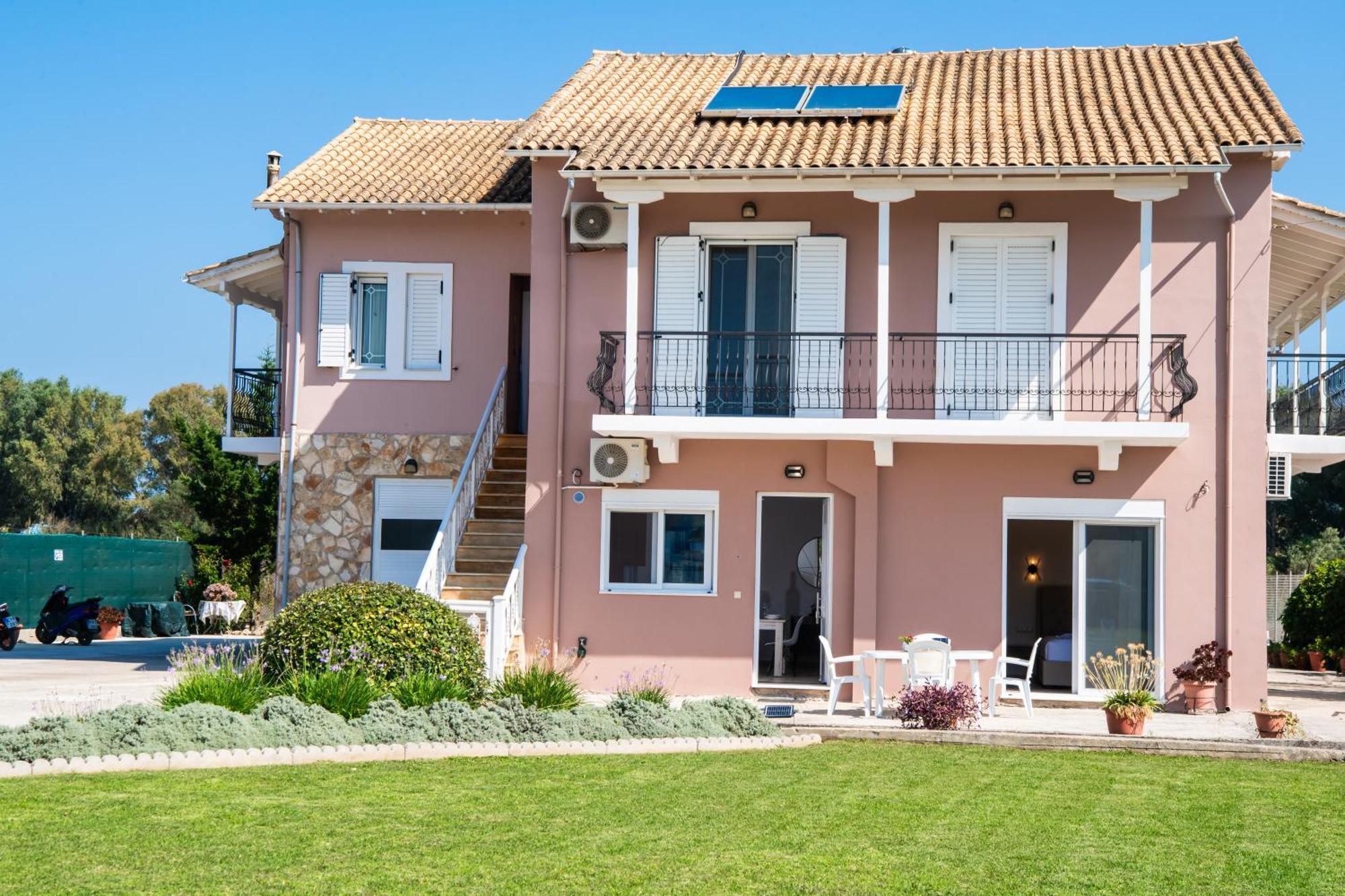 Ruellia Luxury Apartments Kalligoni Exterior foto